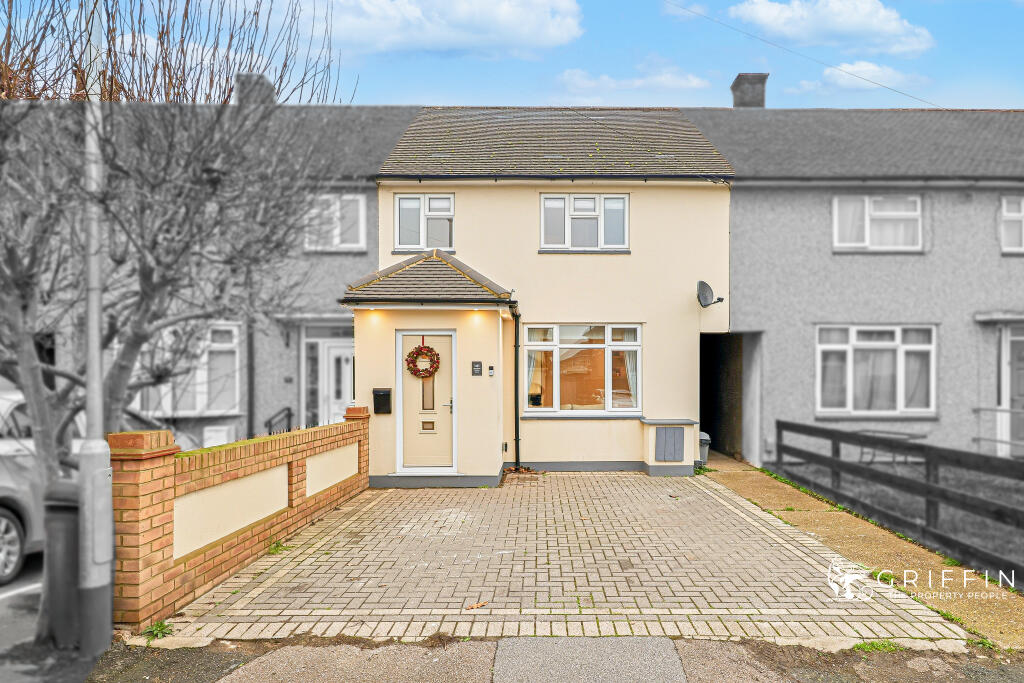 Main image of property: Garron Lane, South Ockendon, RM15