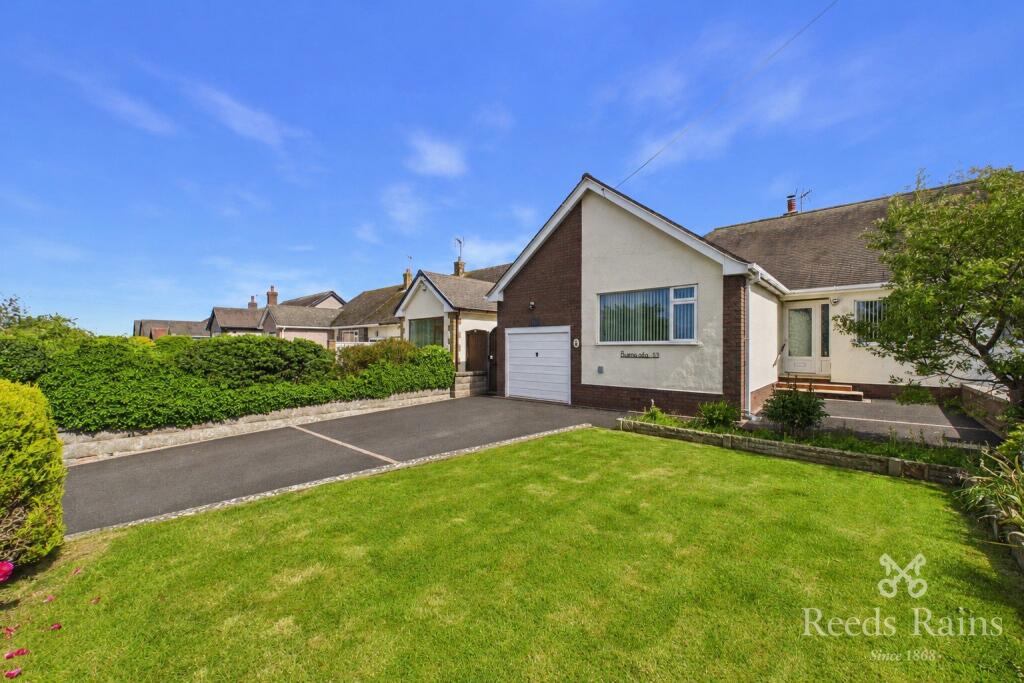 3-bed house on Ffordd Ffynnon, Prestatyn, Denbighshire, LL19, £265,000