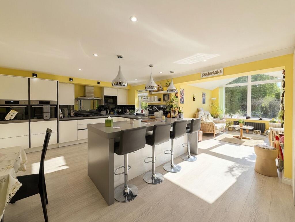 The Nook, Conifer Court, Lead Road, Greenside, Ryton photo 3