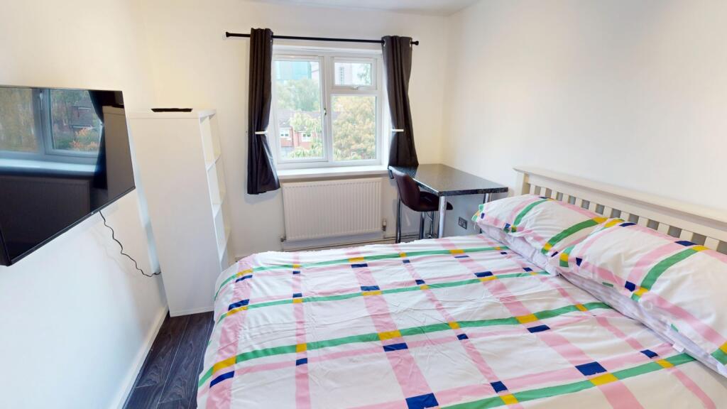 Apartment in Nottingham - More