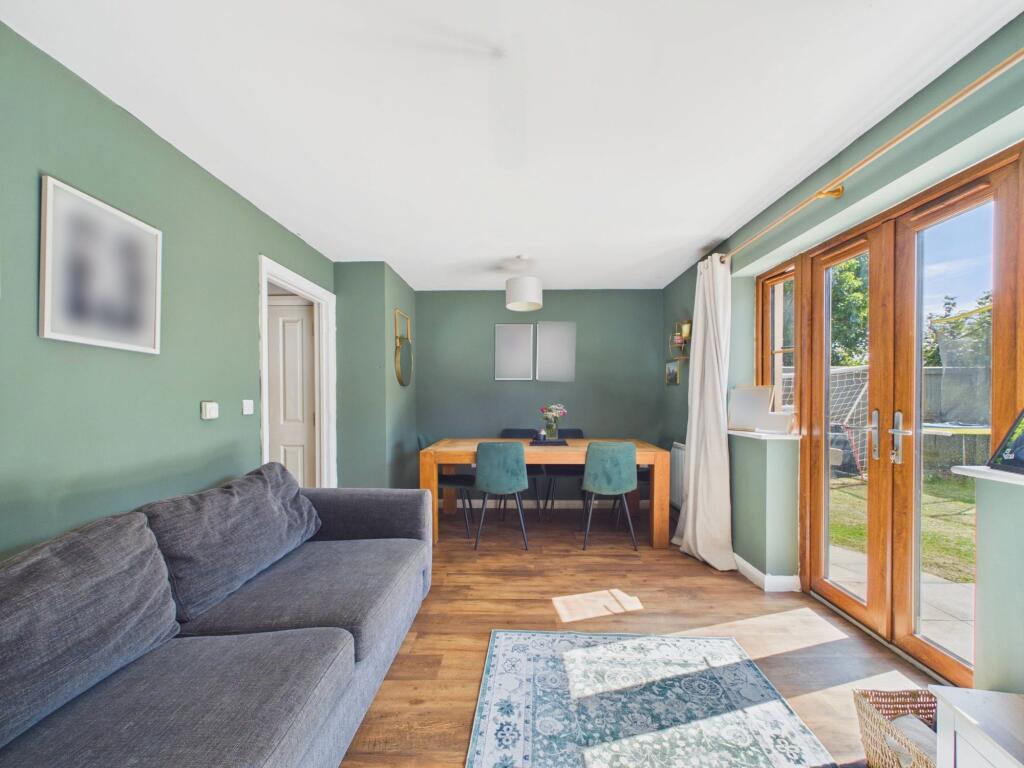 House in Swansea - More