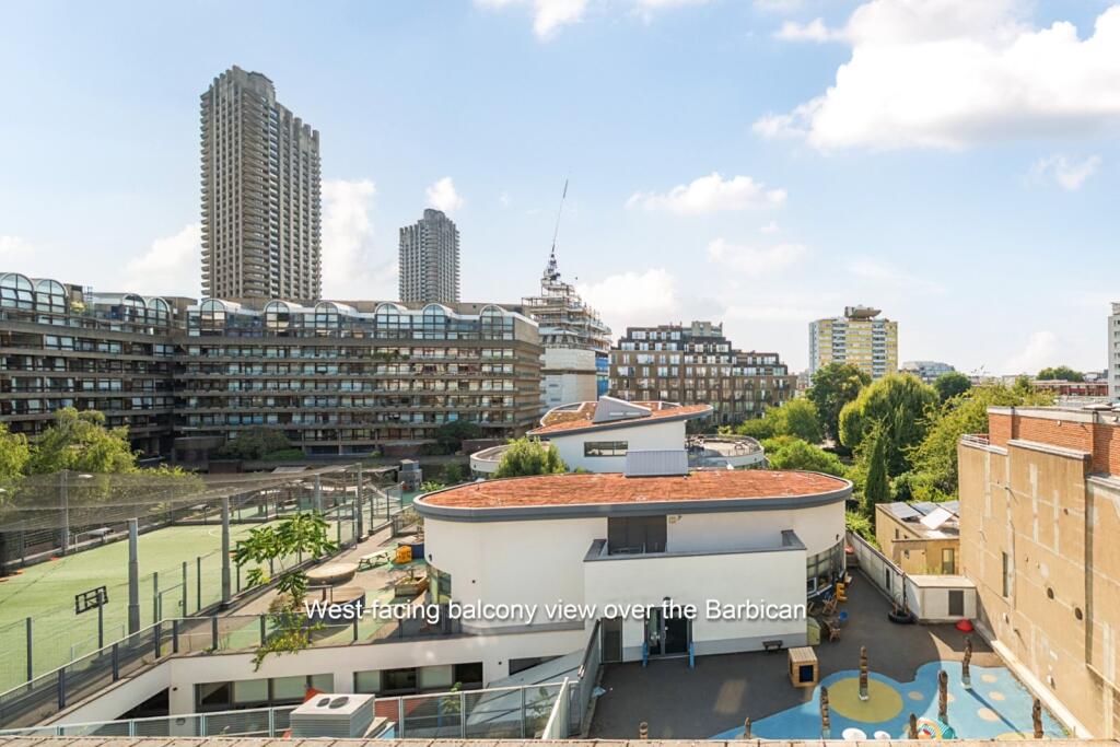 Apartment in London - More