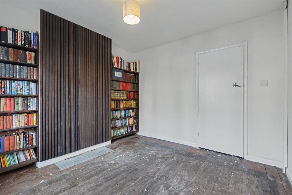 House in Erewash, Long Eaton - More