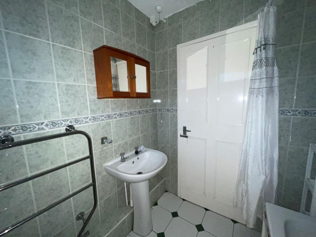 7 Peebles Close, North Shields, Tyne And Wear, NE29 8DN photo 4