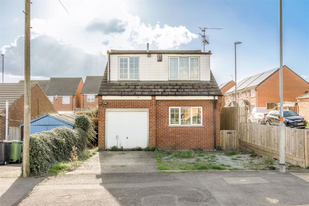 Main image of property: Senwick Road, Wellingborough