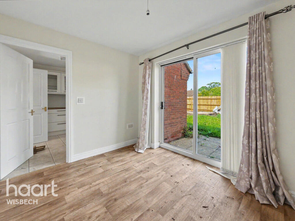 House in Peterborough - View 3