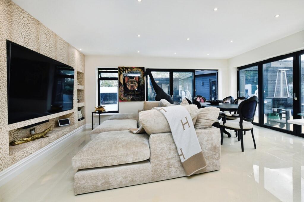 House in Chelmsford - View 5