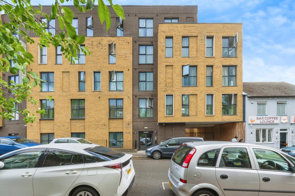 Main image of property: Dudley Street, Luton