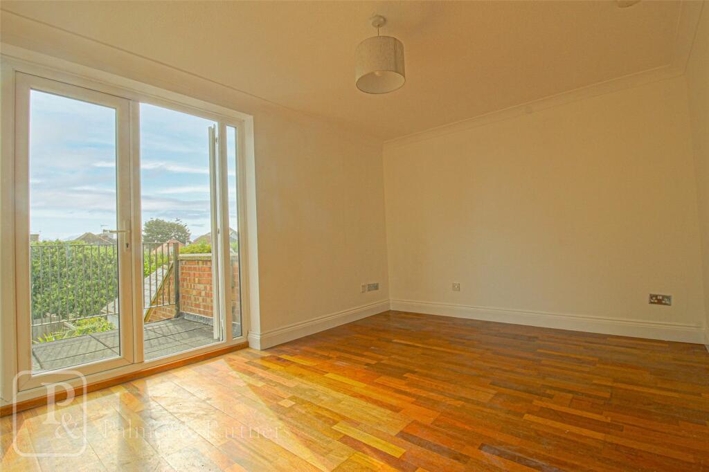 Main image of property: Frinton Road, Holland-on-Sea, Clacton-on-Sea, Essex, CO15