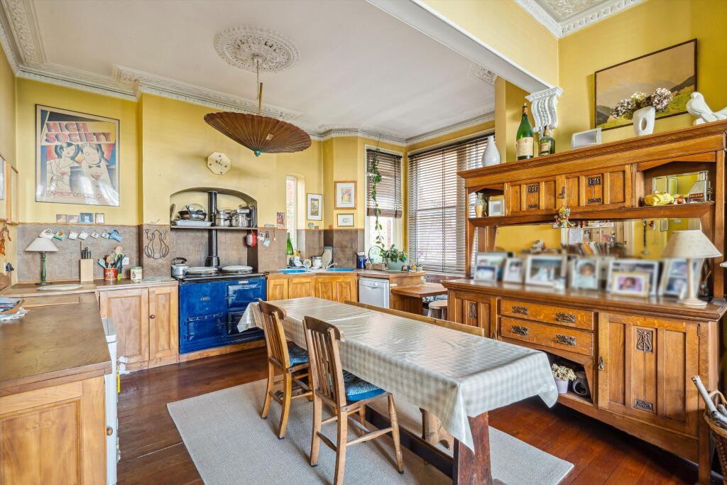 Balham Park Road, London, SW12 photo 2