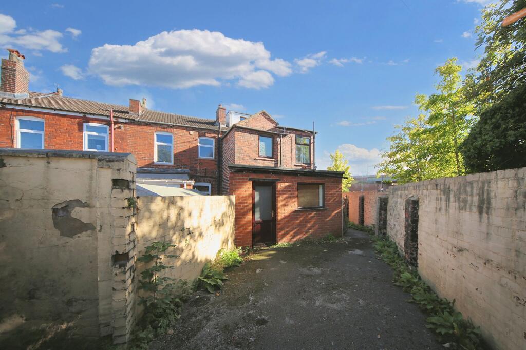 Poolstock Lane, Wigan, WN3 photo 4