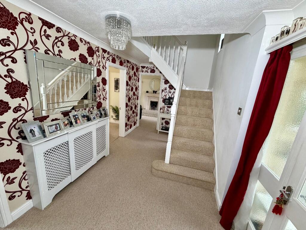 2, Falconers Green photo 4