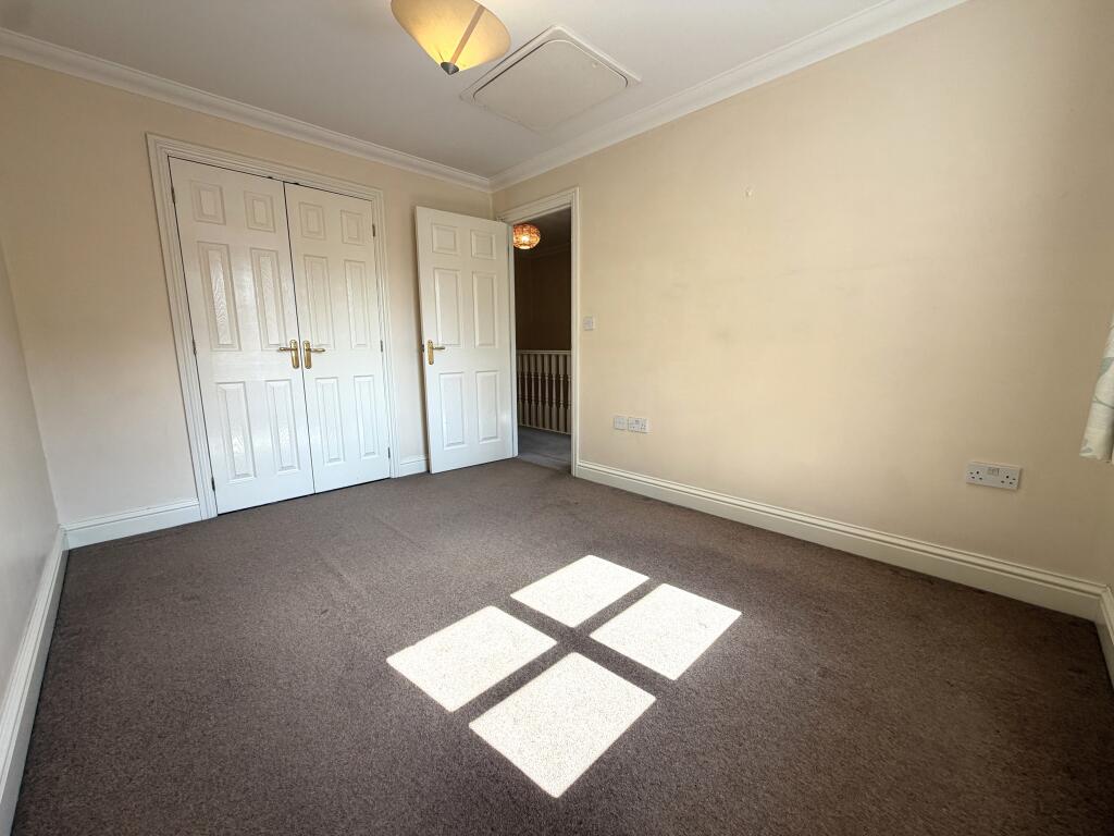 House in Norwich - More