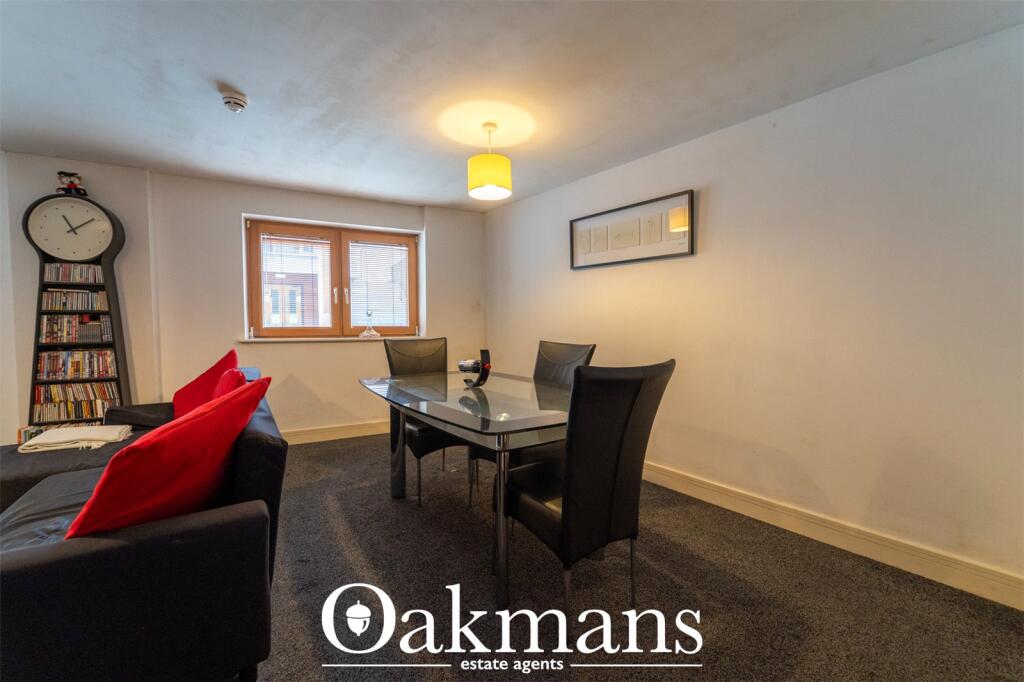 Apartment in Birmingham - More