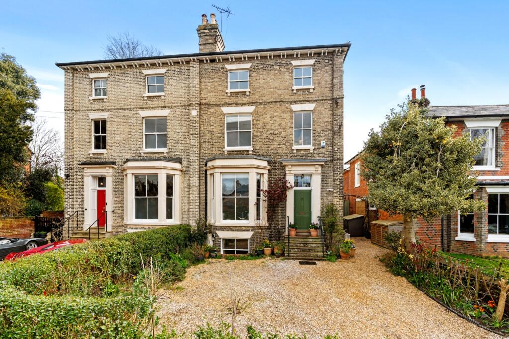 Main image of property: Beverley Road, Lexden, Colchester, Essex, CO3