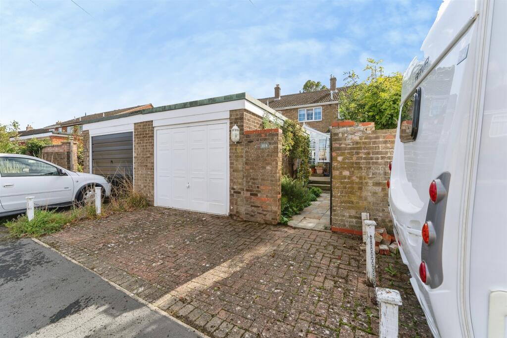 House in Fenland, March - View 5
