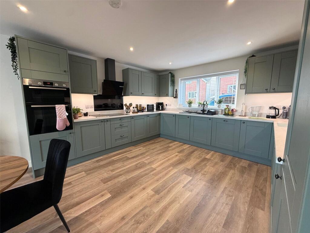 House in Bull Bay, Amlwch - View 2