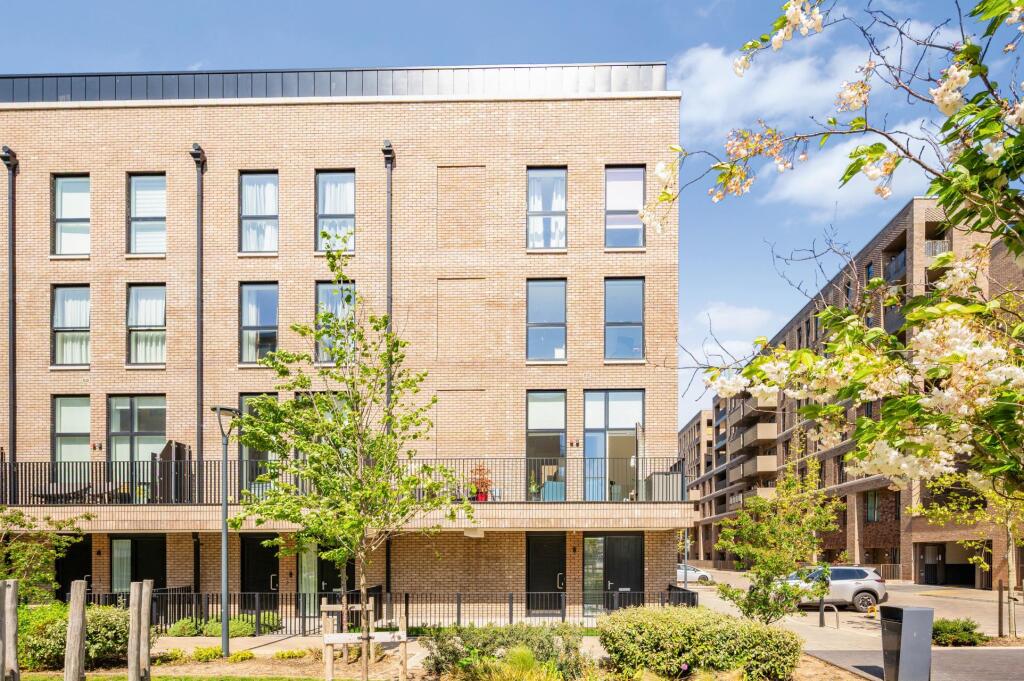 Main image of property: Gallions Road, London, E16