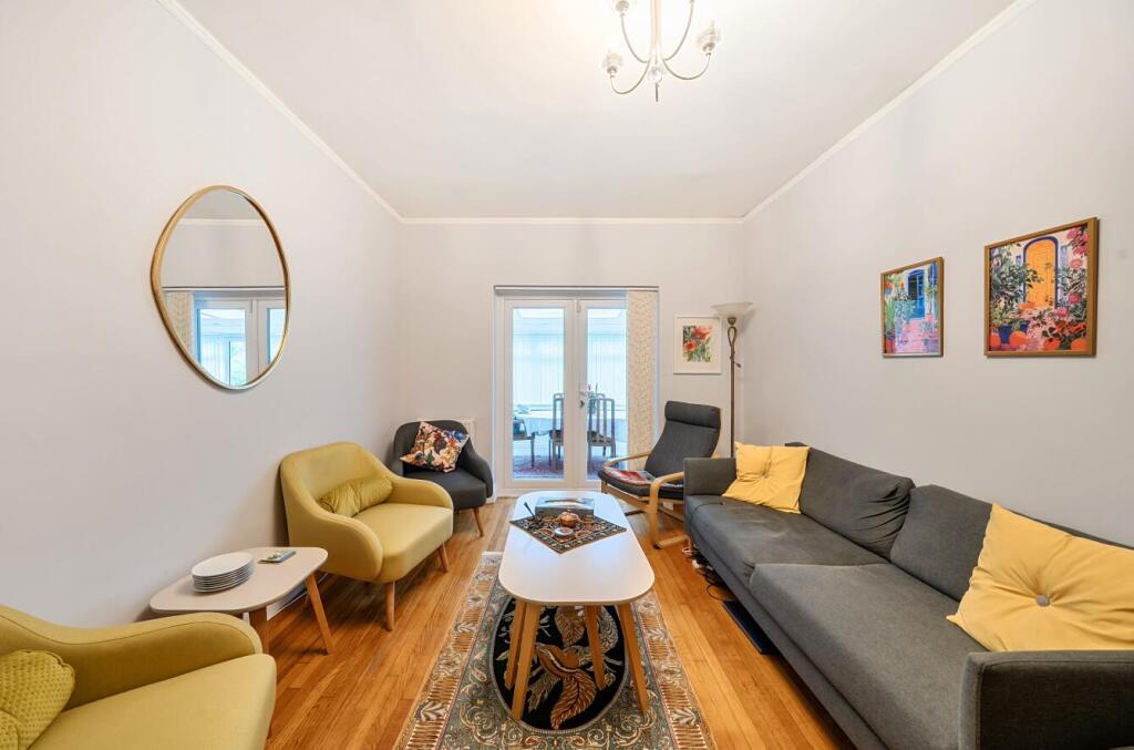House in Harrow - View 3