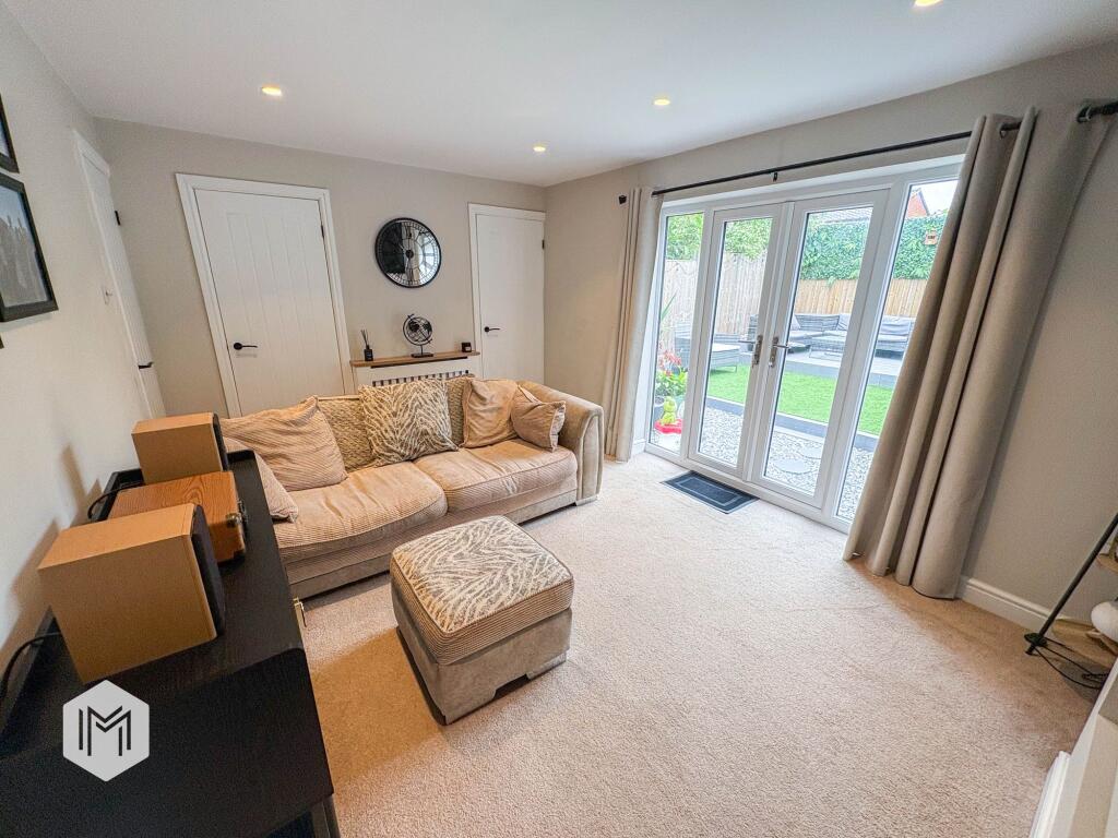 House in Warrington, Longbarn - View 3