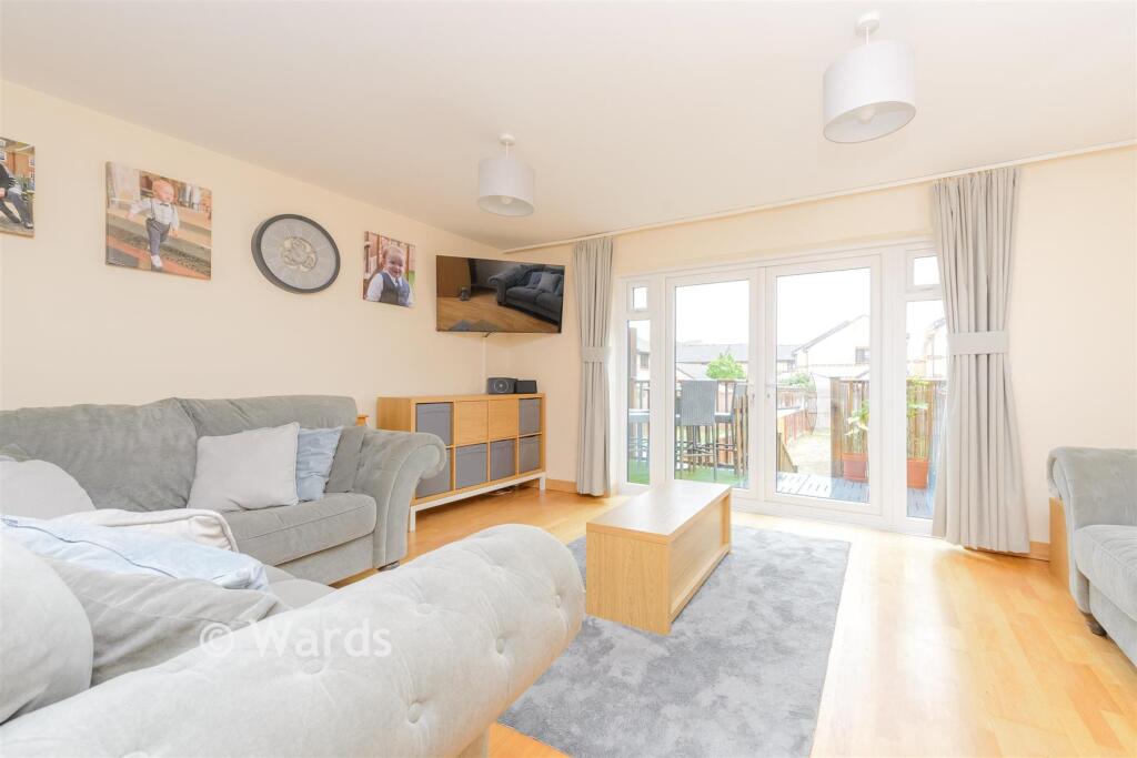 House in Dartford - View 3
