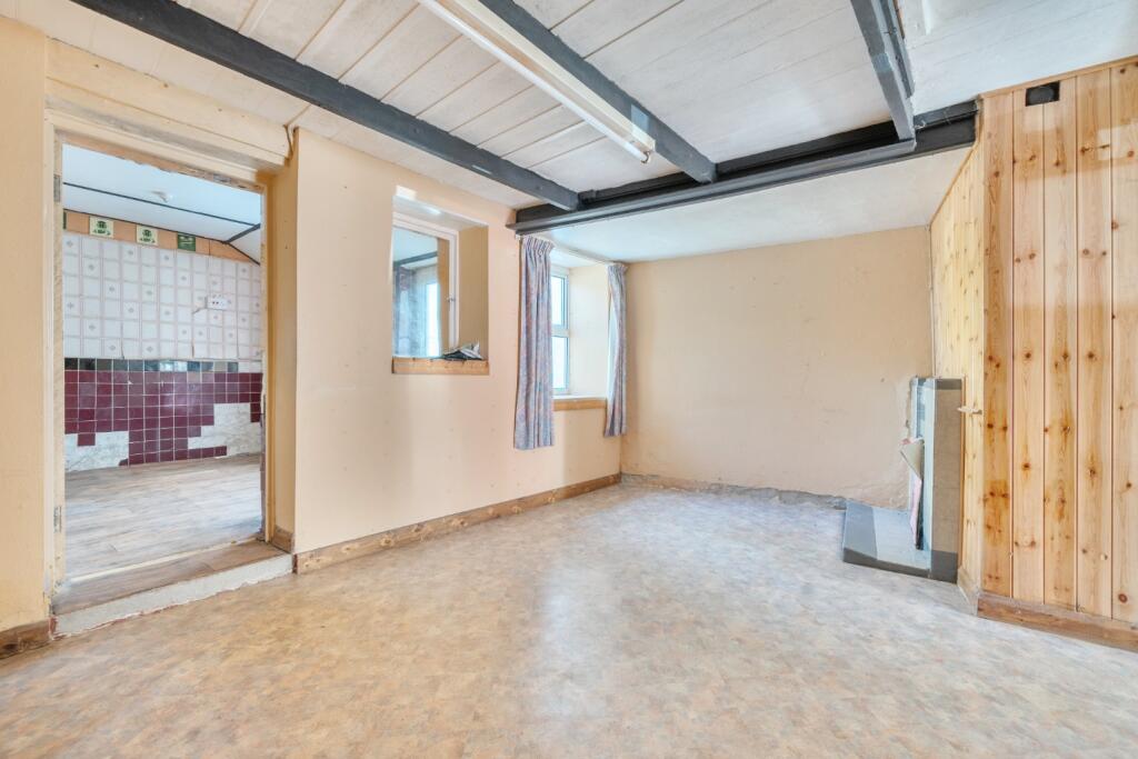 House in Truro - View 3