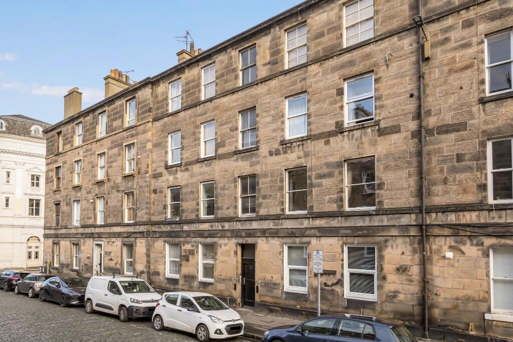 Main image of property: 11/4 Grindlay Street, Edinburgh, EH3