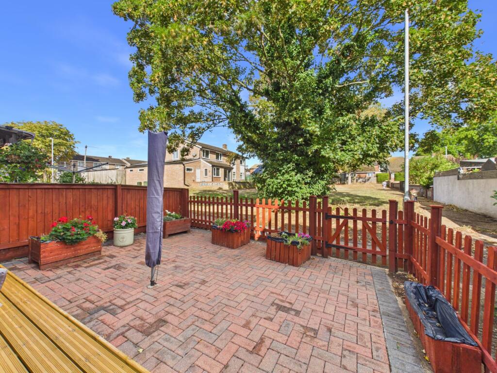 House in Peterborough - View 4