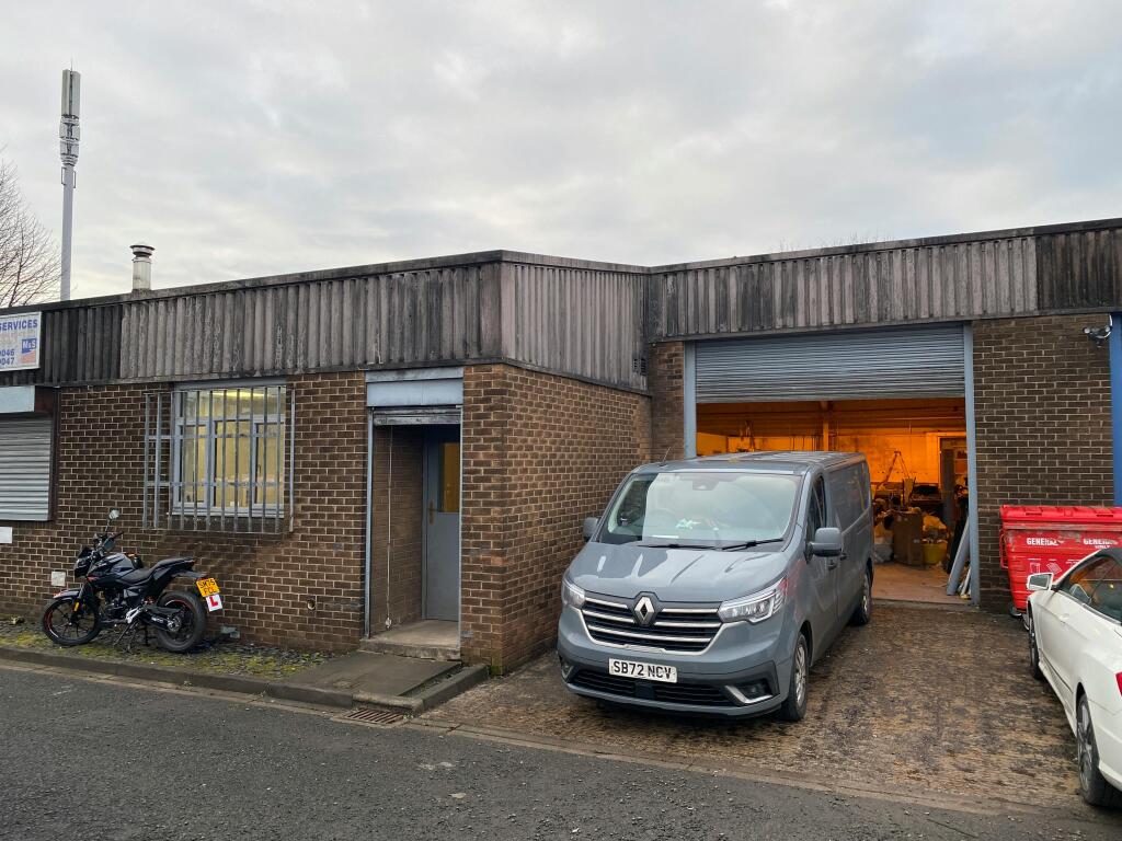 Main image of property: Unit 5 Hunter Road, Duchess Industrial Estate, Rutherglen, Glasgow, G73 1LB