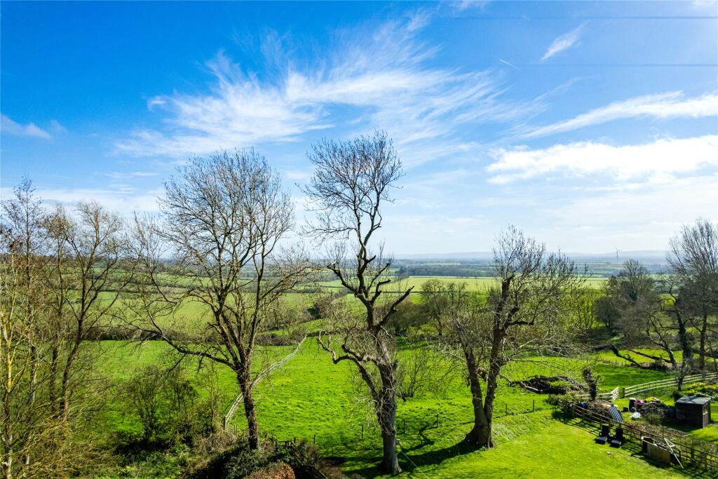 Pitchcott, Aylesbury, Buckinghamshire, HP22 photo 3
