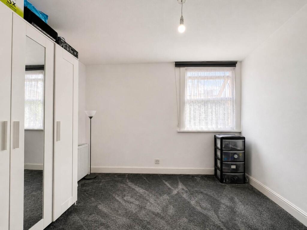 House in London - View 4