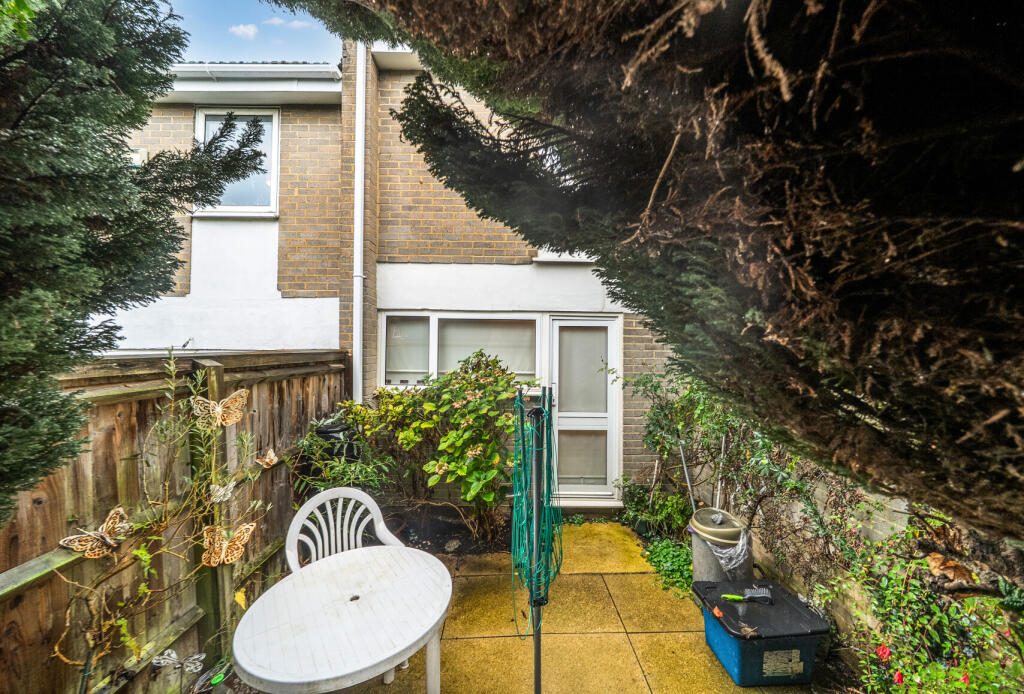 Turner Close, Oxford, Oxfordshire, OX4 photo 4
