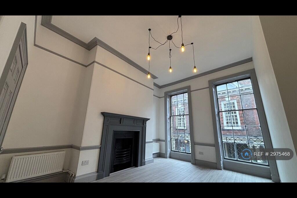 Main image of property: High Street, Rochester, ME1