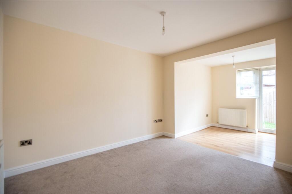 Apartment in Bristol - More