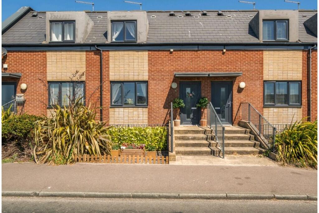Main image of property: 7 Station Approach, Seaford, BN25