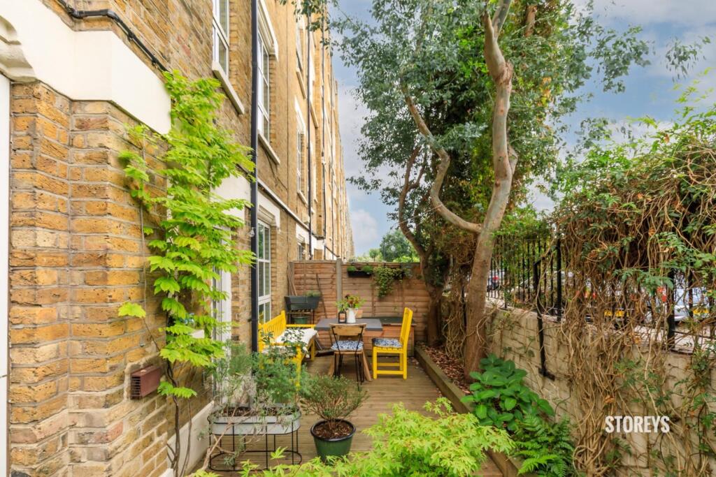 Apartment in London - View 5