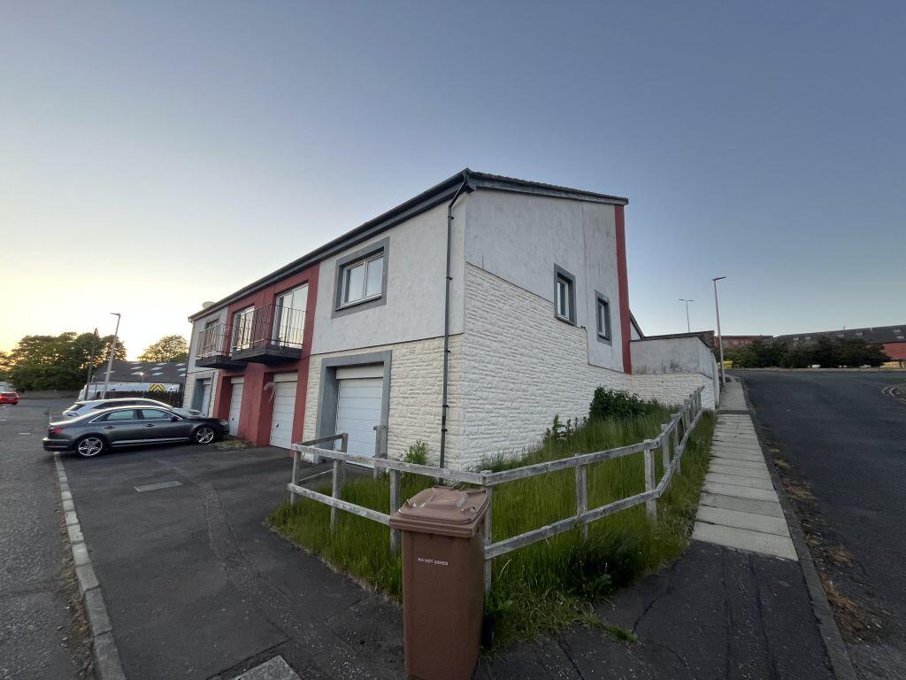 Main image of property: 1 Stewart Street, Dundee, DD2 3DP