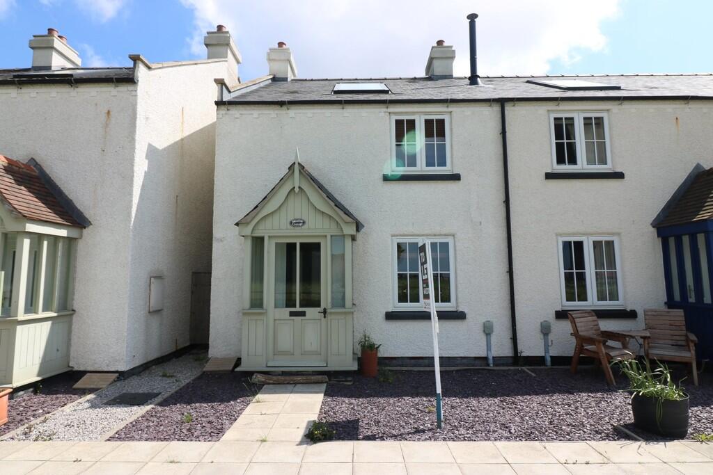 Main image of property: Wintersgill Place, Cliff Road, Hessle