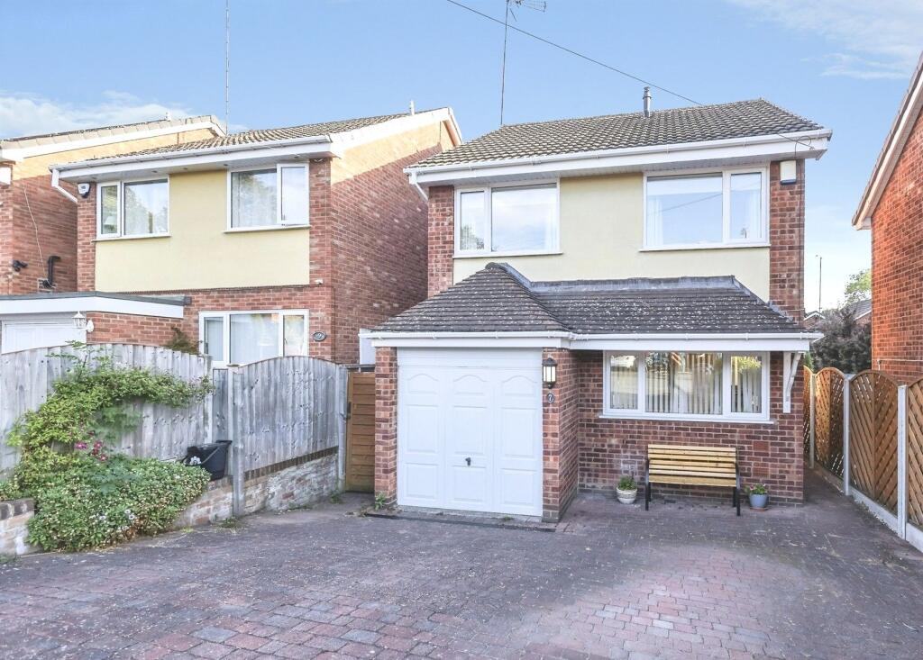 Main image of property: Hillview Close, Halesowen