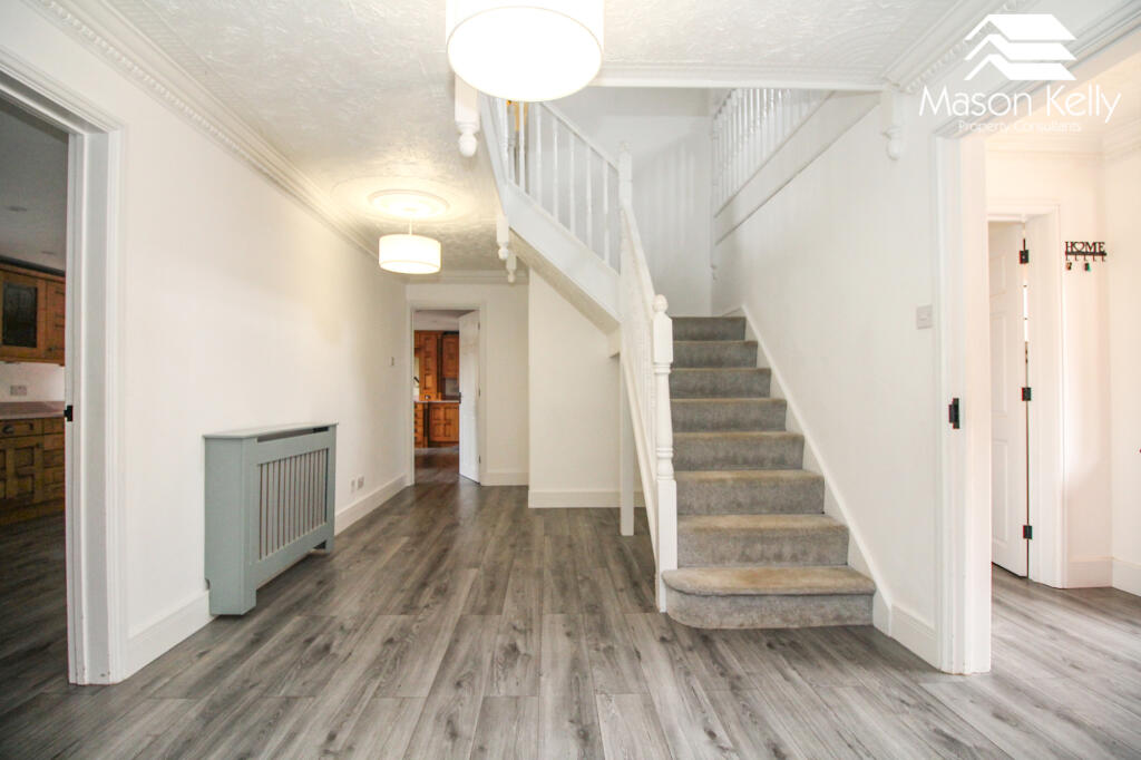 House in Milton Keynes, Great Linford - More