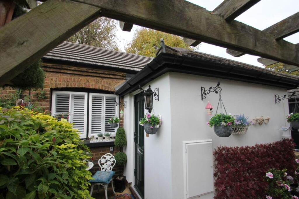 Main image of property: Cambridge Road, Southend On Sea