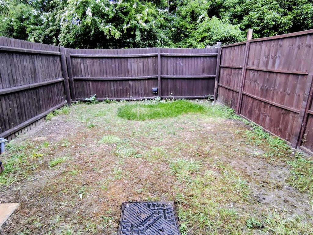 Dennetts Close, Daventry, NN11 photo 4