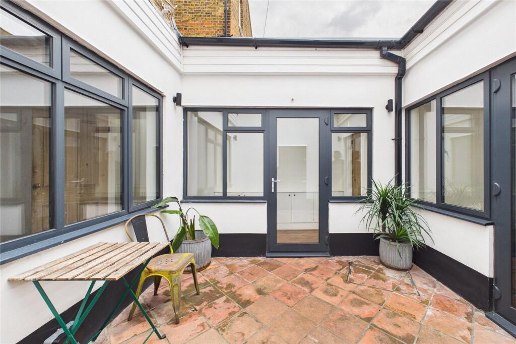 Apartment in London