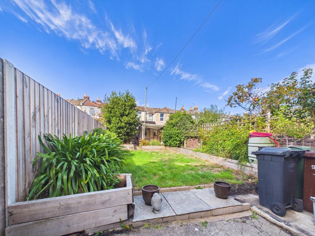 House in Portsmouth - View 4