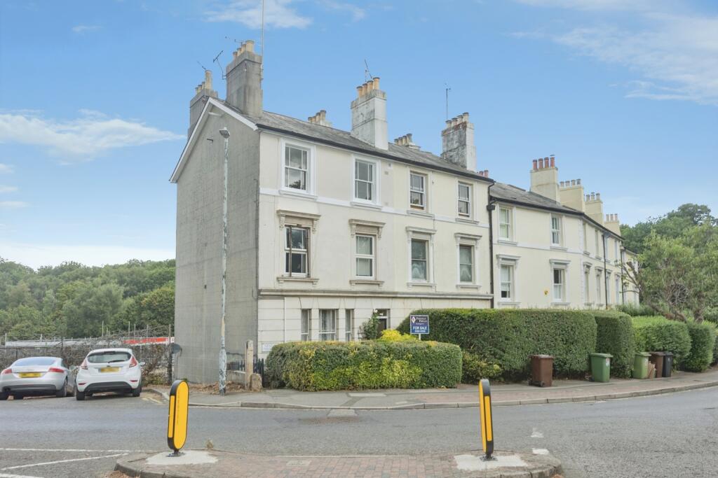 Main image of property: Nevill Terrace, TUNBRIDGE WELLS, Kent, TN2