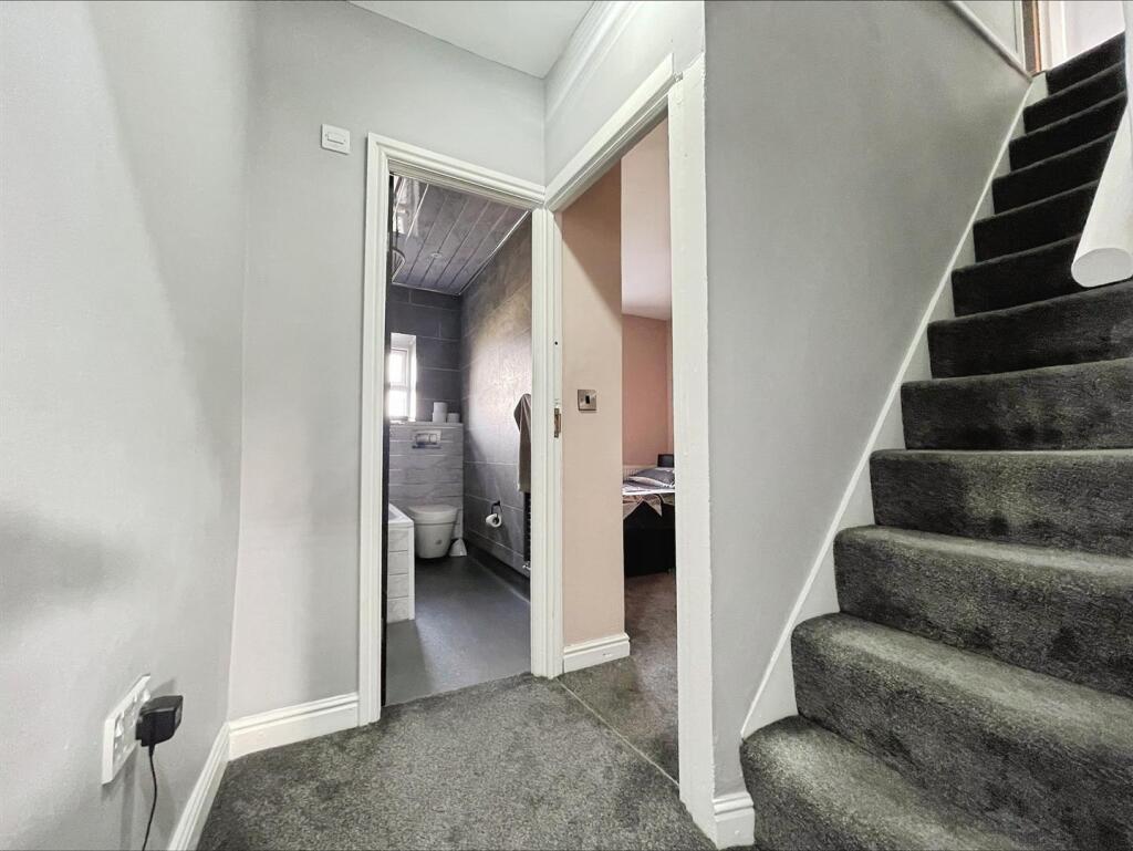 Additional image 17 of Paley Road Bradford, BD4 7EJ