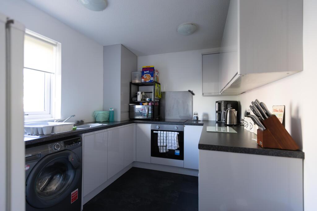 House in Irvine, Tarryholme, Broomlands - View 6