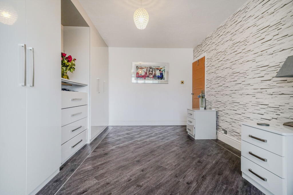 Additional image 23 of Portia Avenue, Shirley