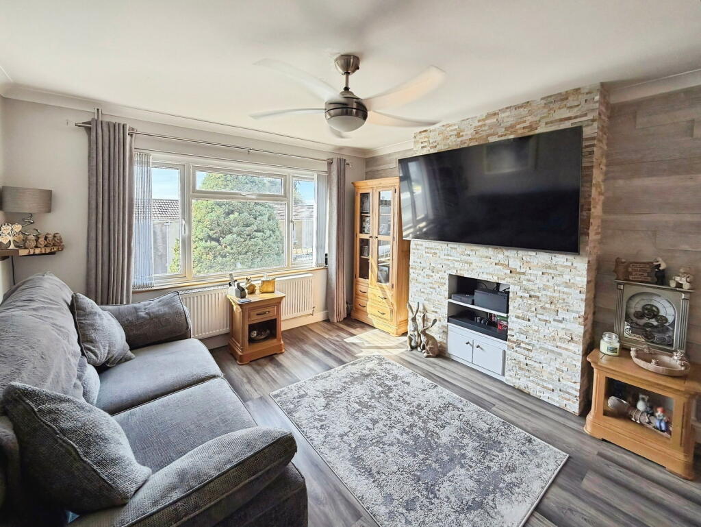 House in Swansea - View 2