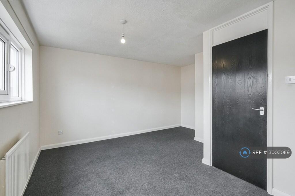 House in Nottingham - View 4